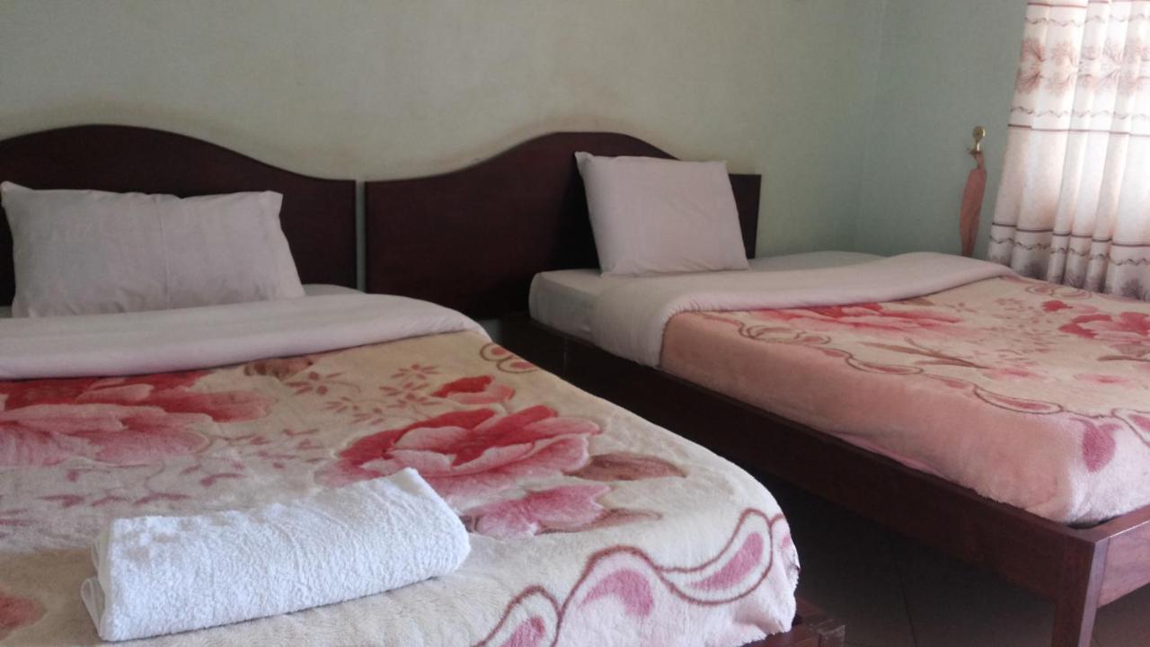 Lira Daysinn Hotel מראה חיצוני תמונה